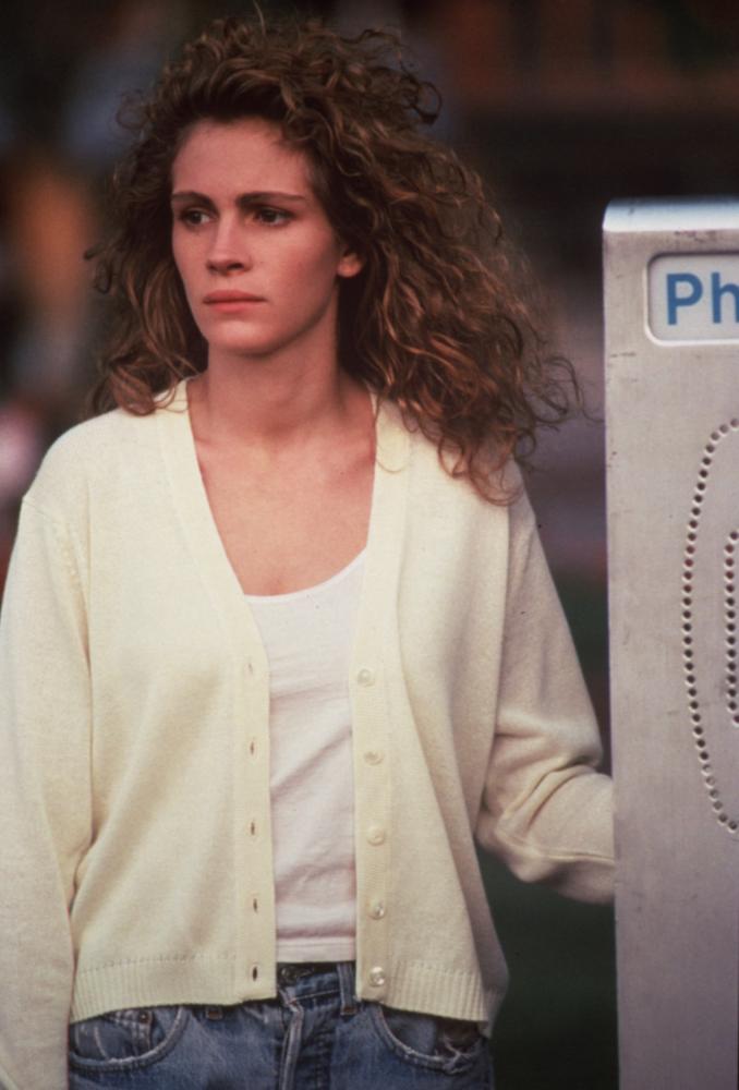 SLEEPING WITH THE ENEMY, Julia Roberts, 1991, TM and Copyright (c) 20th Century-Fox Film Corp. All Rights Reserved