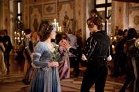 ROMEO AND JULIET, from left: Hailee Steinfeld, Douglas Booth, 2013. ©Relativity Media