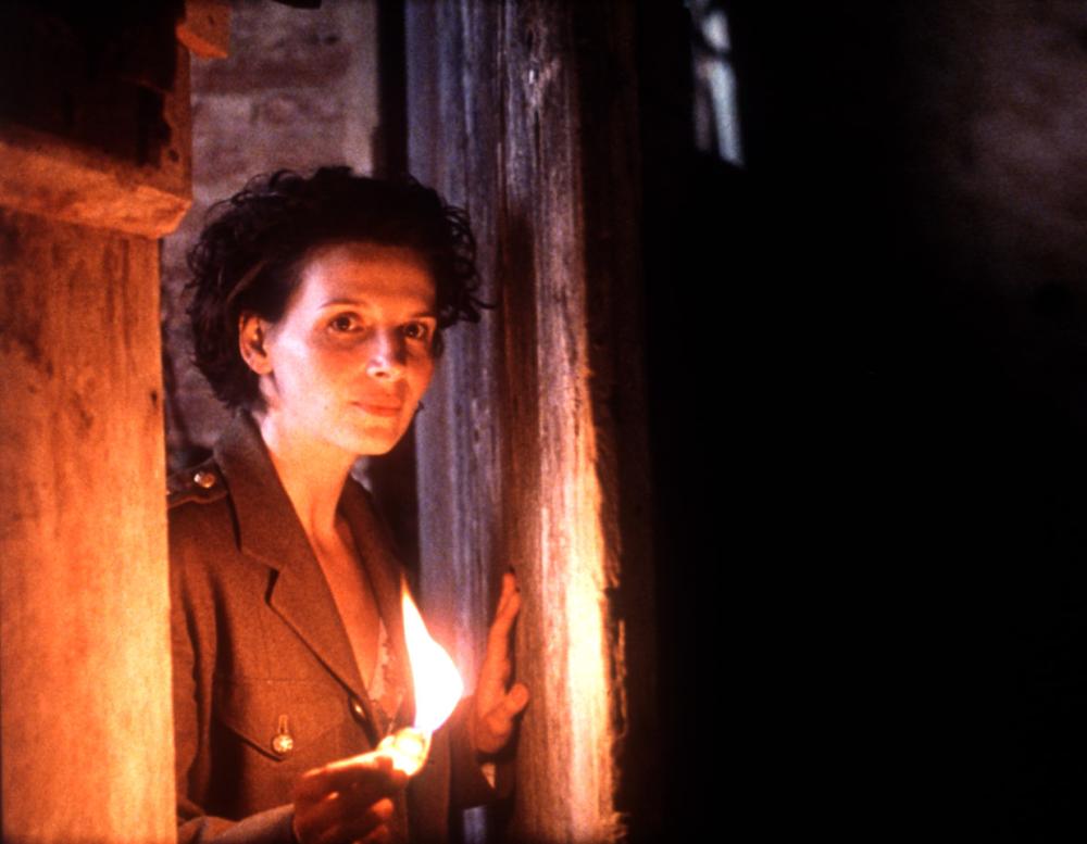THE ENGLISH PATIENT, Juliette Binoche, 1996. ©Miramax Films