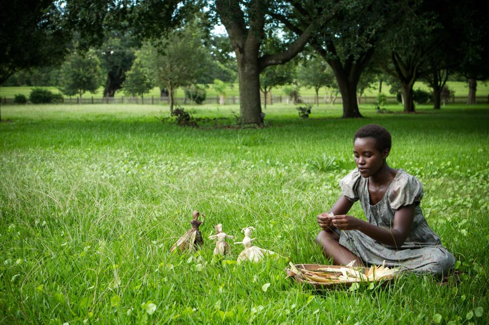 12 YEARS A SLAVE, Lupita Nyong'o, 2013. ph: Jaap Buitendijk/TM and Copyright ©Fox Searchlight Pictures. All rights reserved.