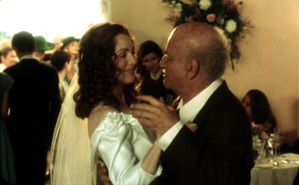 Roommates (1995 film) Alchetron, The Free Social Encyclopedia