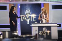 The Taste, Nigella Lawson (L), Christina Tosi (R), 'The Sweetest Thing', Season 2, Ep. #6, 02/06/2014, ©ABC