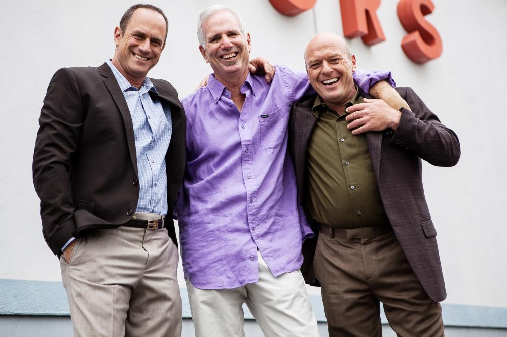 SMALL TIME, from left: Christopher Meloni, director Joel Surnow, Dean Norris, on set, 2014. ©Anchor Bay Entertainment