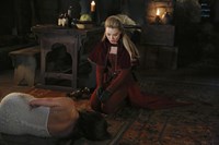 Once Upon A Time In Wonderland, Lauren McKnight (L), Emma Rigby (R), 'Nothing to Fear', Season 1, Ep. #9, 03/06/2014, ©ABC