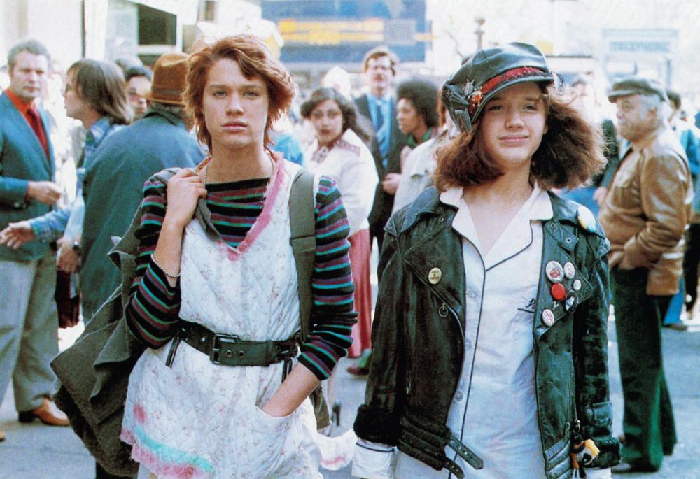 TIMES SQUARE, from left, Robin Johnson, Trini Alvarado, 1980, ©Associated Film .