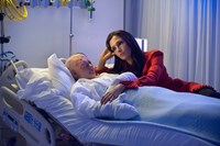 Hemlock Grove, Madeleine Martin (L), Famke Janssen (R), 'Tintypes', Season 2, Ep. #9, 07/11/2014, ©NETFLIX