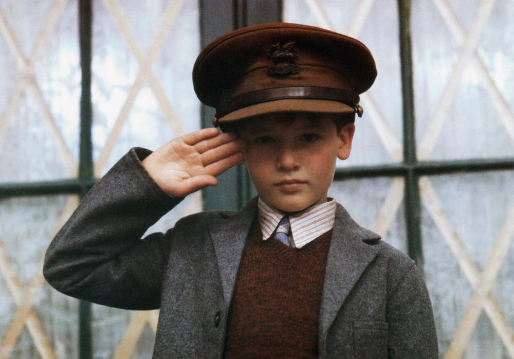 Résultat de recherche d'images pour "film hope and glory"