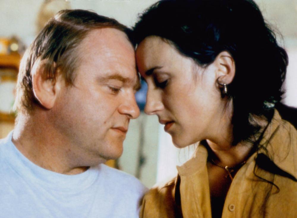THE GENERAL, from left: Brendan Gleeson, Maria Doyle Kennedy, 1998, © Sony Pictures Classics