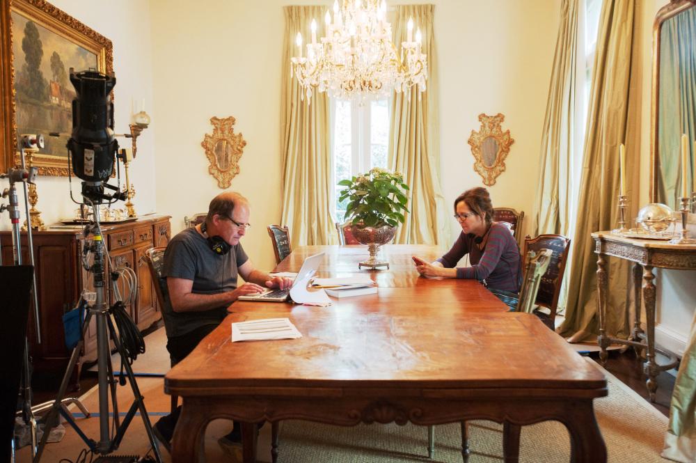 THE BEST OF ME, from left: director Michael Hoffman, producer Denise Di Novi, on set, 2014. ph: Gemma LaMana/©Relativity Media