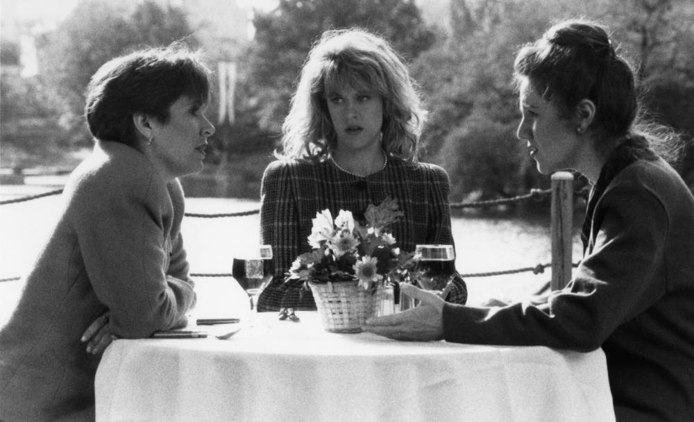 WHEN HARRY MET SALLY..., Carrie Fisher, Meg Ryan, Lisa Jane Persky, 1989. © Columbia Pictures